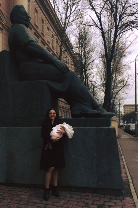Поздравляем Надежду Сергеевну, директора нашего Музея, с днем рождения младшей доченьки!